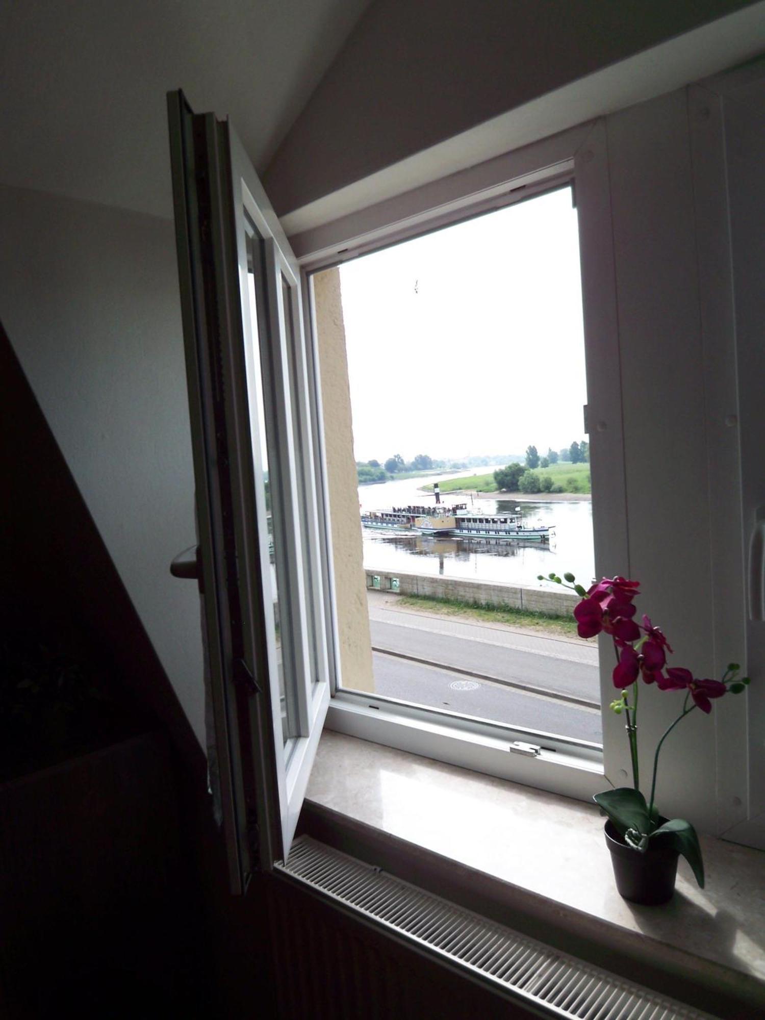 Ambiente-An-Der-Elbe-Wohnung-Og Дрезден Экстерьер фото